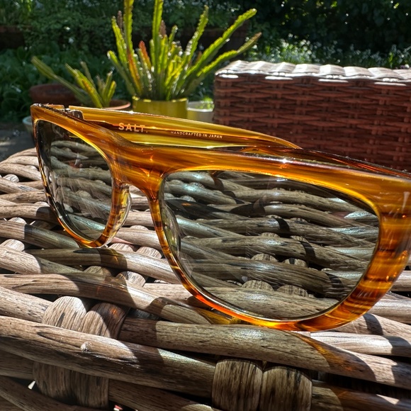 Woodgrain Salt Optics Mundo polarized unisex sunglasses Japan 58-18-135 main image 9